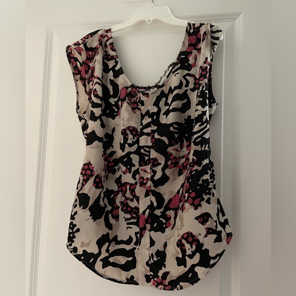 Guess Medium Print Shirt